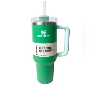 STANLEY 40 Oz Stainless Steel H2.0 Flowstate Quencher Meadow